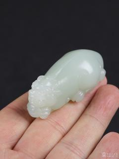 王朝安和田玉白玉青白瑞兽貔貅元宝挂件
